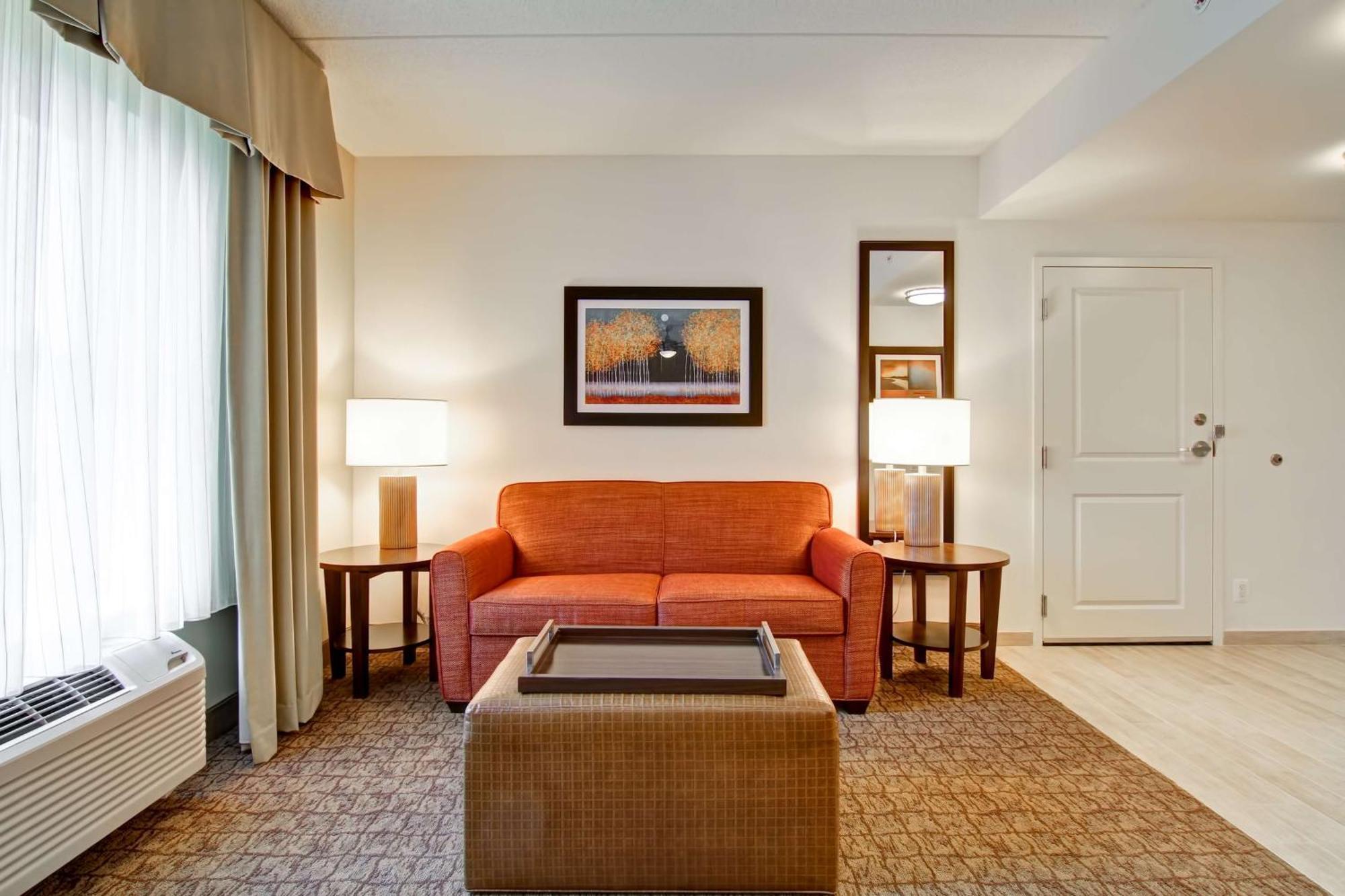Homewood Suites By Hilton Вудбридж Екстер'єр фото